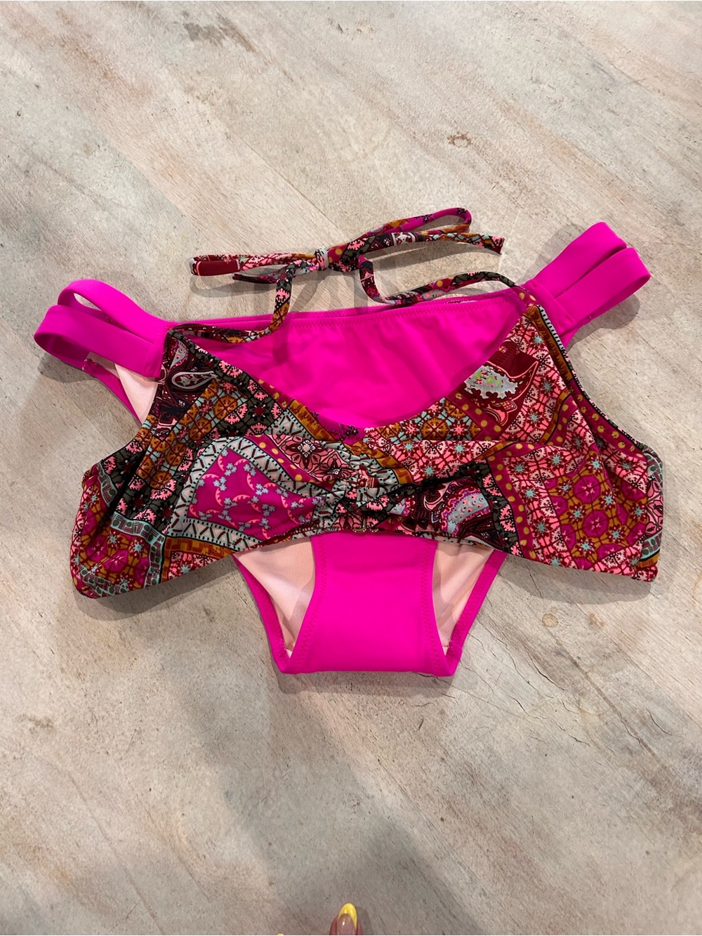 🔆🌺🌊Victoria's Secret Hot Pink & Mixed Print Bikini Set🌼🌊🔆